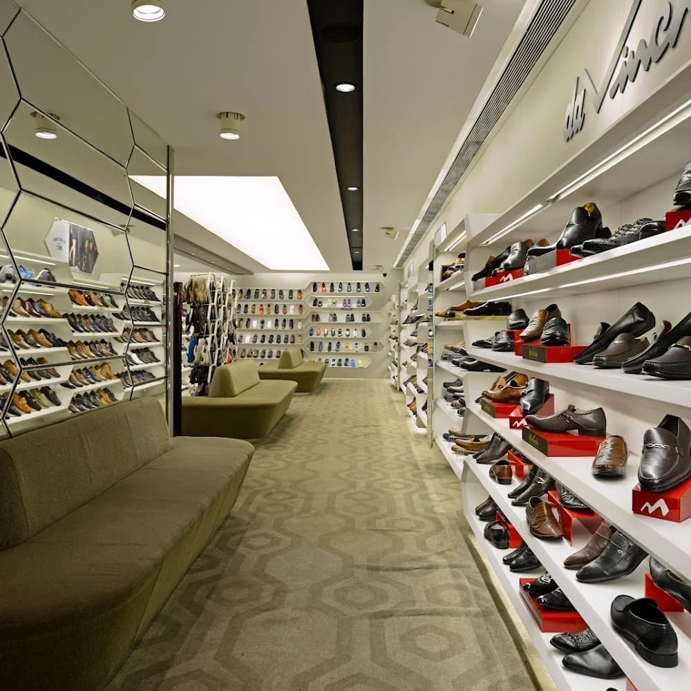 Metro Shoes